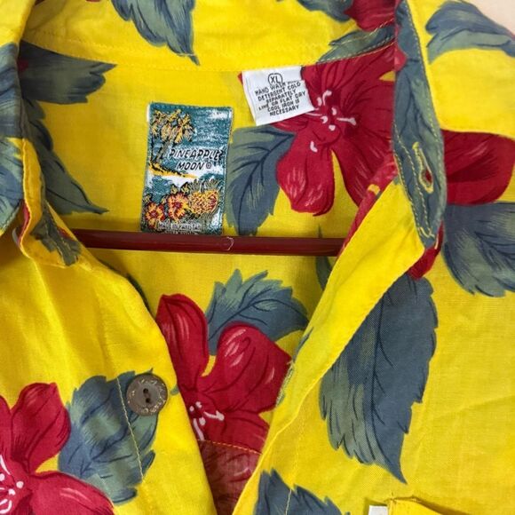 Pineapple Moon Yellow Floral Shirt XL - Picture 3 of 5
